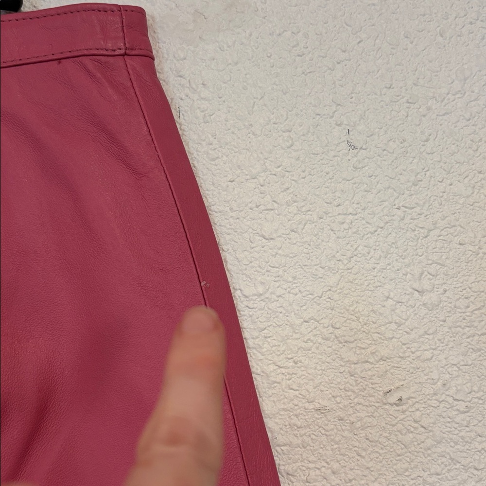 🖤90s Pink Leather mini Skirt‎ - Picture 5 of 8